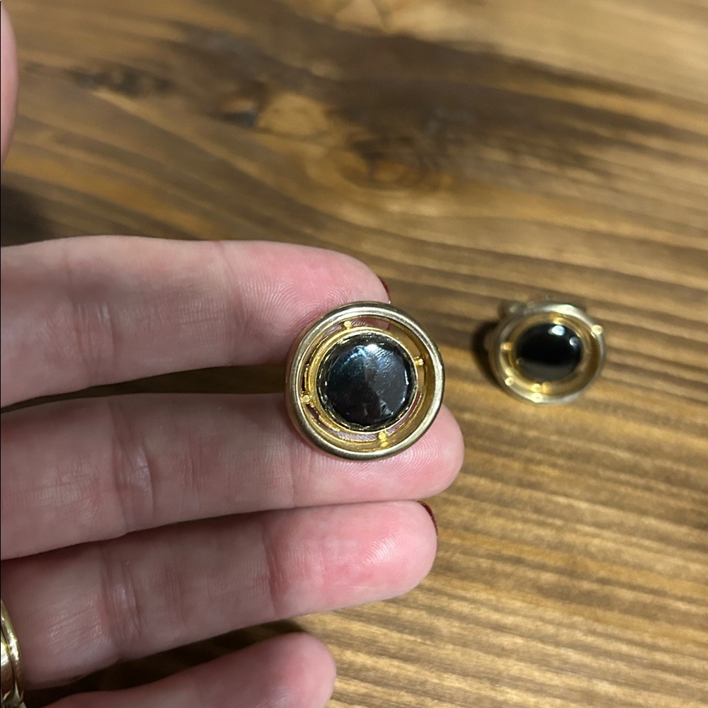 Vintage gold toned cufflinks - Picture 2 of 4